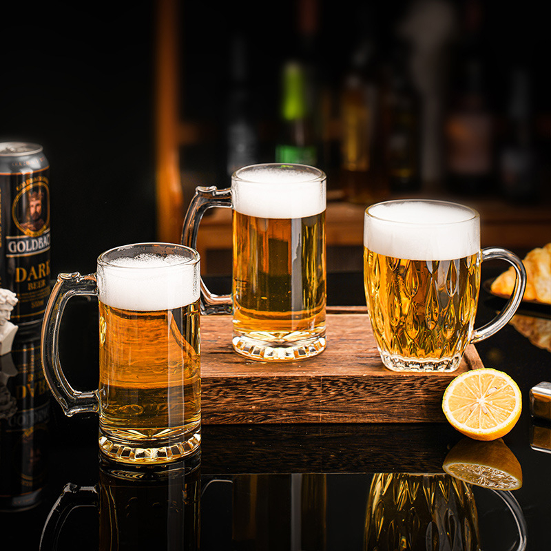 Nordic stílusú üvegpohár sörhöz, fogantyúval, 401-500 ml, nyomtatott logó, testreszabható, prémium