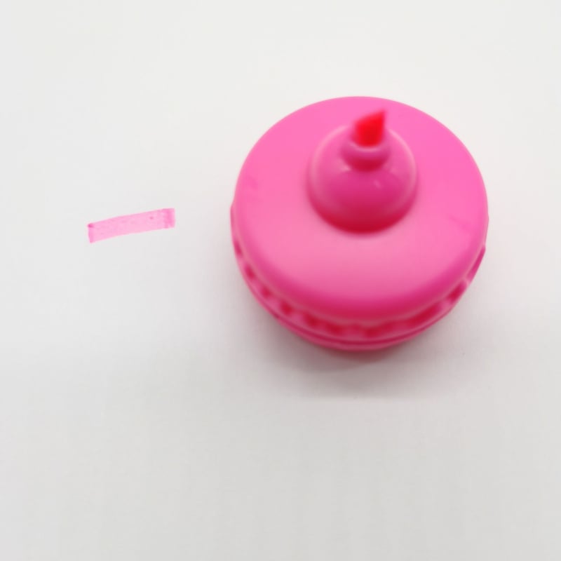 LLWJ Macaron kreatív fluoreszkáló toll gyerekeknek — műanyag burkolat, modell Macaron, csomagolás egy zárt zsebben, logó nyomtatva