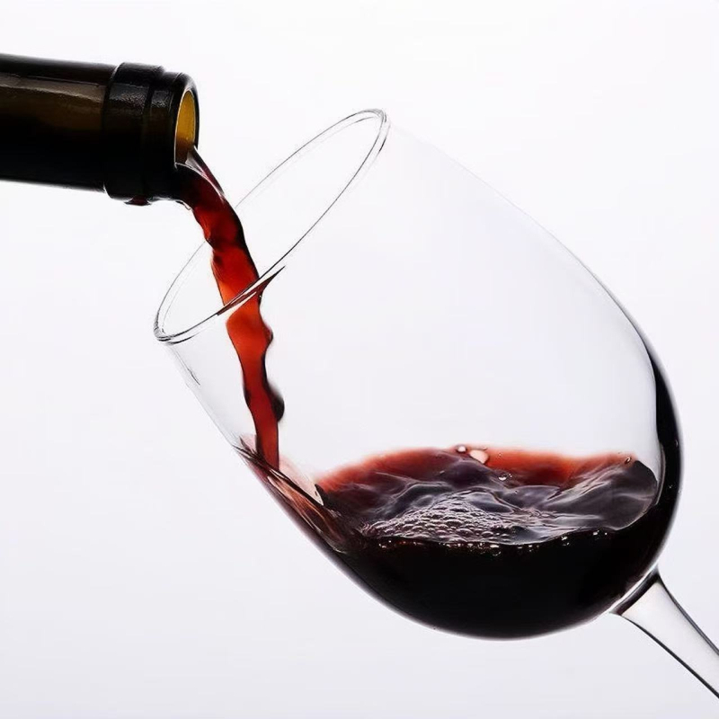 Otthoni használatra szánt boros pohár – Sheng li zhuoyi márka, kapacitás 301–400 ml, könnyed luxus stílus, készlet több mint 10 darab