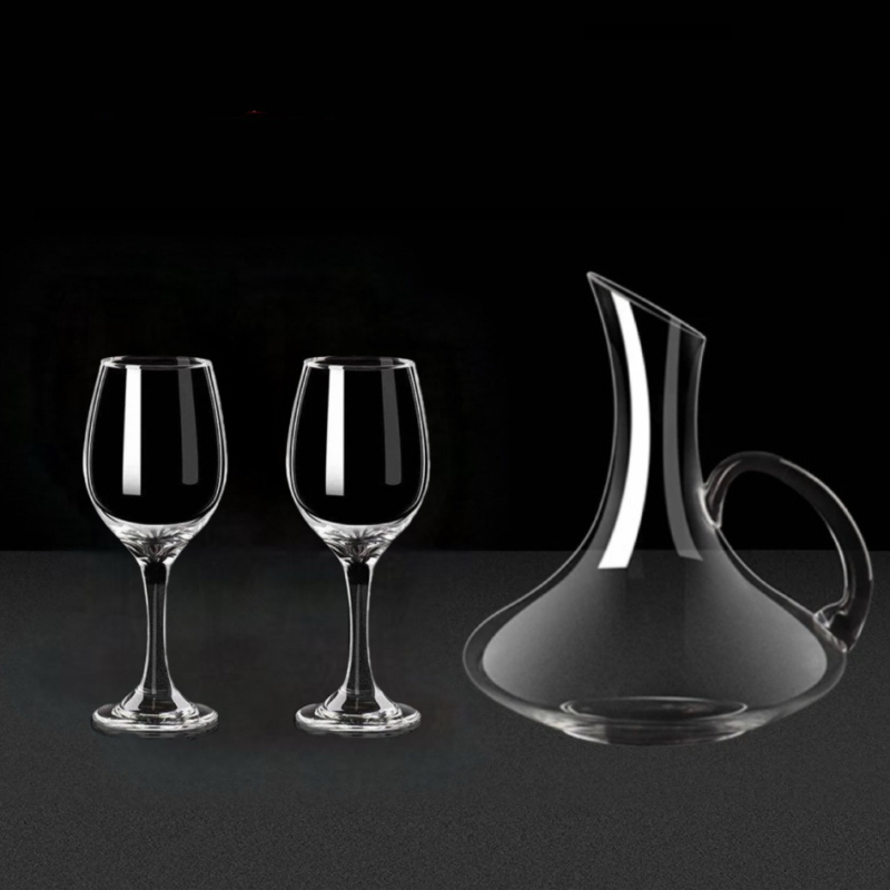 Otthoni használatra szánt boros pohár – Sheng li zhuoyi márka, kapacitás 301–400 ml, könnyed luxus stílus, készlet több mint 10 darab