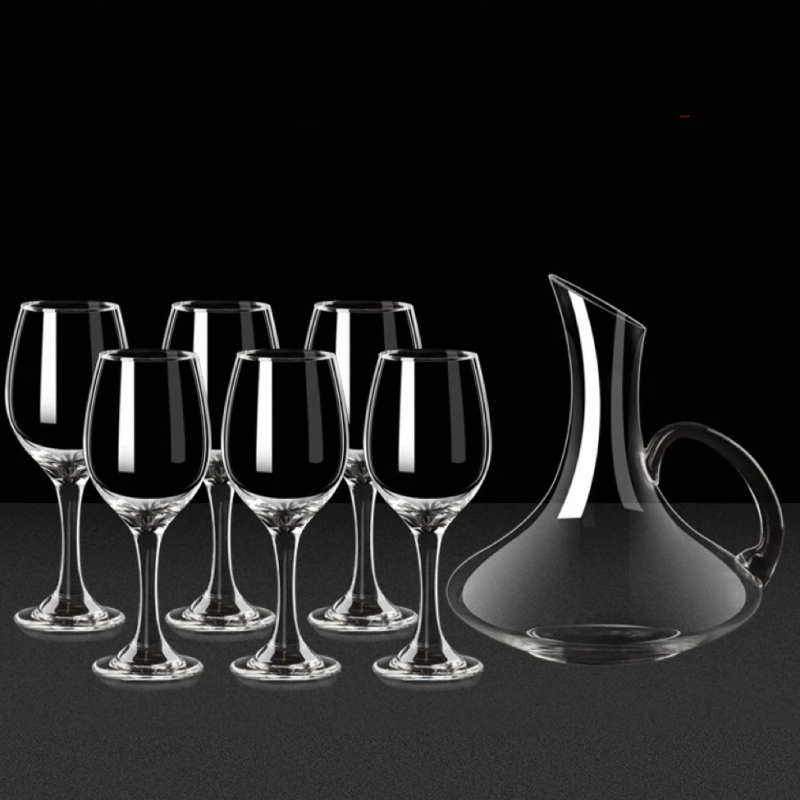 Otthoni használatra szánt boros pohár – Sheng li zhuoyi márka, kapacitás 301–400 ml, könnyed luxus stílus, készlet több mint 10 darab