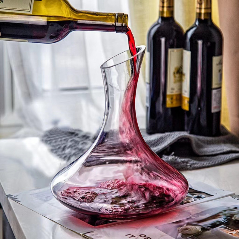 Borospohár dekantáló készlet, világos luxus-stílus és retro, kapacitás 301-400 ml, üveg anyag, testreszabás elérhető, logó nyomtatás