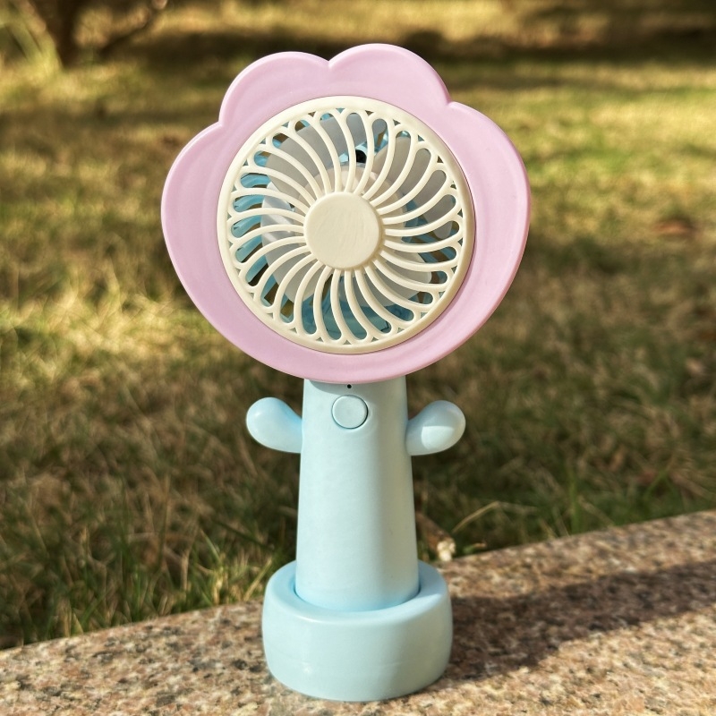 USB napajani stolni ručni mini ventilator, 4 lopatice, 3 brzine, ugrađena baterija 100–300 mAh, tihi rad ispod 36 dB