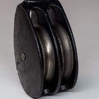 Roată din fontă pentru seră – roată de ridicare pentru cablu, destinată serelor agricole, pescuitului și construcțiilor | Xiangtai