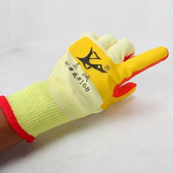 Mănuși de protecție pentru muncă, cu film acoperit cu cauciuc – rezistente la abraziune și la tăiere, greutate 130 g, pentru operațiuni industriale