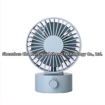 USB stolni ventilator s dvije brzine, buka 45–50 dB, bez ugrađene baterije