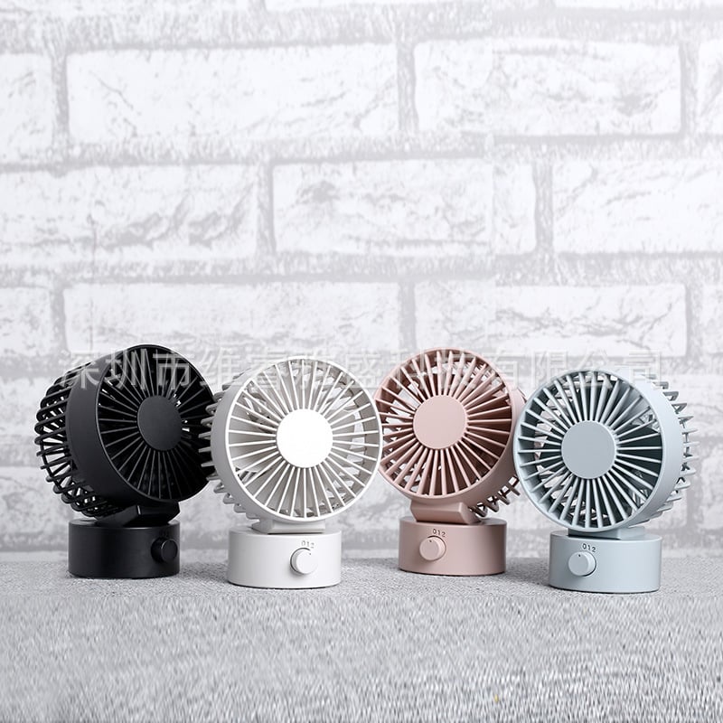 USB stolni ventilator s dvije brzine, buka 45–50 dB, bez ugrađene baterije