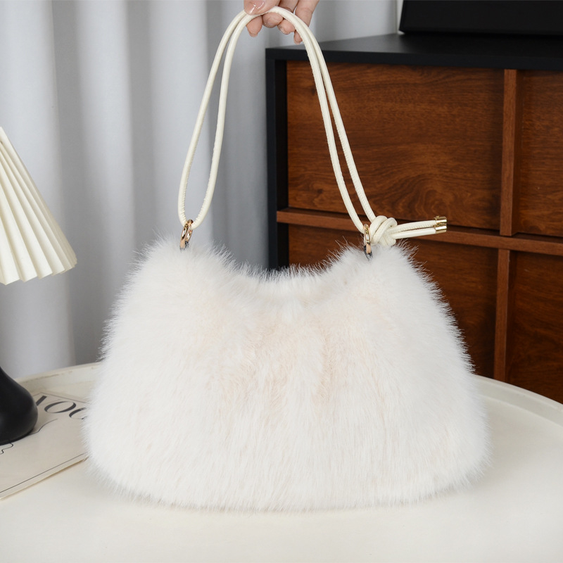 Crossbody torba od umjetnog krzna, gradski jednostavan stil, horizontalni kvadratni trodimenzionalni dizajn, zatvaranje zipom