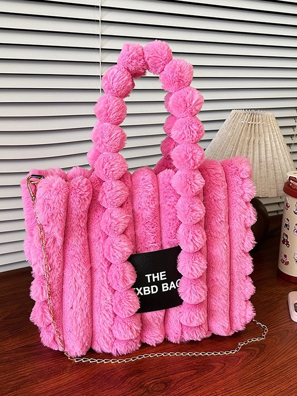 Plüss crossbody táska, vízszintes négyzet alakú, mágneses zárás, telefonszseb és poliészter bélés