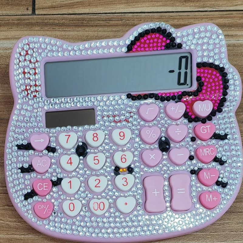 KT-2288 aritmetikai számológép nyolc számjegyű kijelzővel, napelemes működés, műanyag ház, kompatibilis gombatelepekkel.