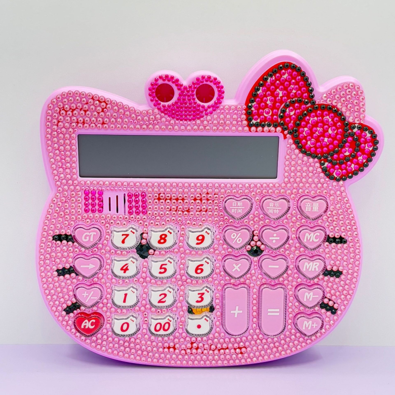 KT-2288 aritmetikai számológép nyolc számjegyű kijelzővel, napelemes működés, műanyag ház, kompatibilis gombatelepekkel.