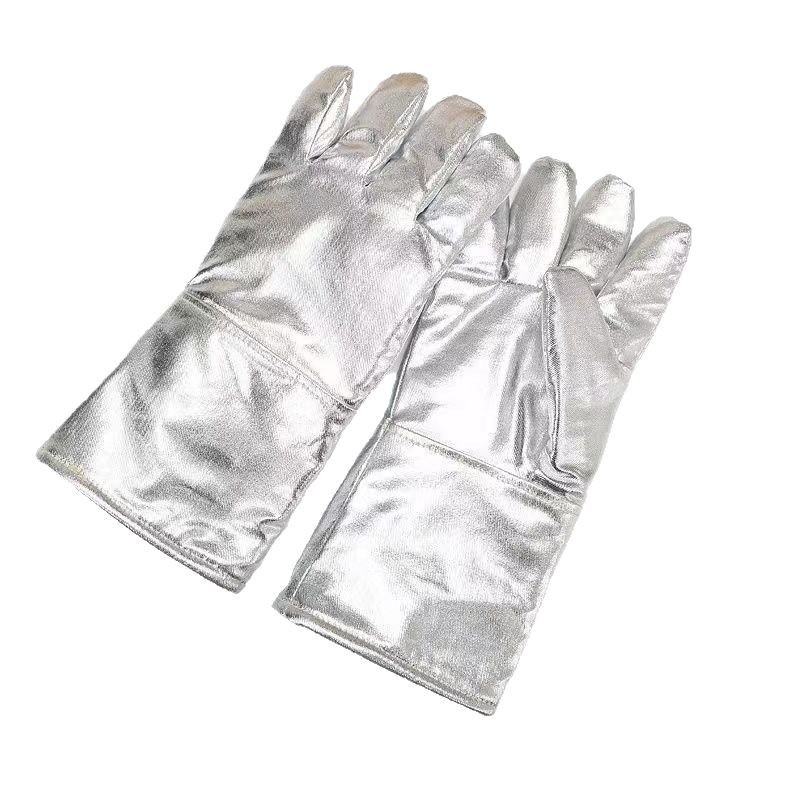 Hőálló kesztyűk többrétegű alumíniumfóliás szigeteléssel; alkalmas acélgyártásra, üvegfeldolgozásra, kazánokra és sütésre