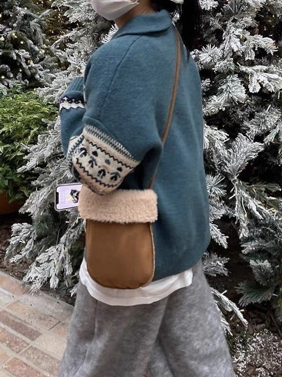 Crossbody torba od velura s umjetnom ovčjom vunom, svjež i sladak stil, za svakodnevnu upotrebu, zima 2023