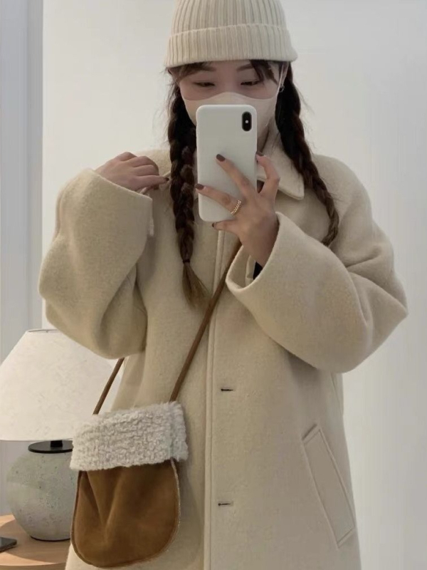 Crossbody torba od velura s umjetnom ovčjom vunom, svjež i sladak stil, za svakodnevnu upotrebu, zima 2023