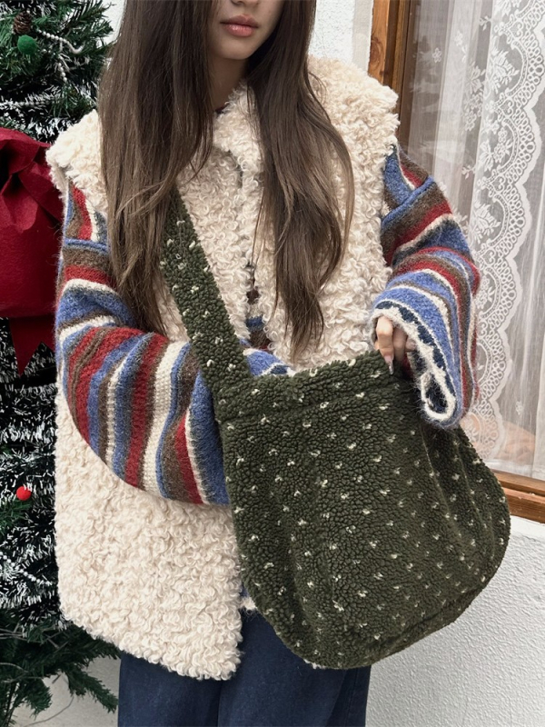 SOZAKKA pliš crossbody torba sa srce motivom, magnetska kopča, poplinska podstava, vodoravni kvadratni oblik, svakodnevna uporaba