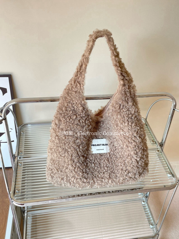 Ženska pliš torbica pletene, oblik polumjeseca, casual retro crossbody torba s poliesterom
