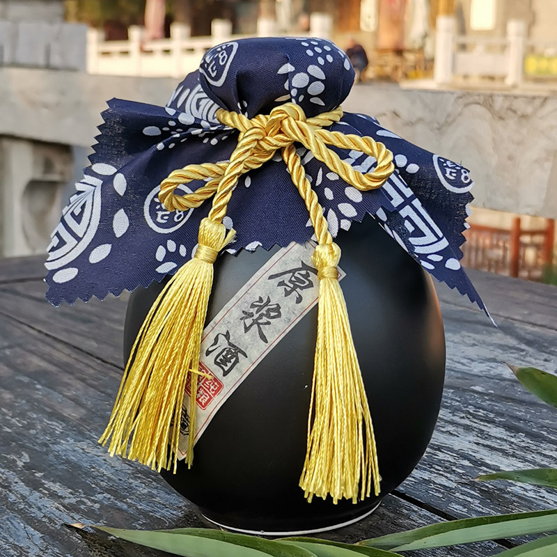 Ősrégi kerámia boros kanna, retro-lux stílus, nyomtatott logóval, első osztályú minőség, egyedi csomagolás, borhoz