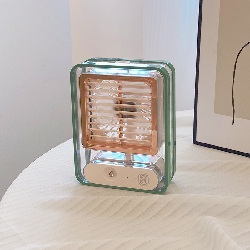 Mini ventilator za hlađenje sa sprejem, USB punjenje — prenosni ventilator s 3 lopaticama, bezčetkasti motor, 3 brzine, izmjenjiva baterija 800–1000 mAh, buka ispod 36 dB