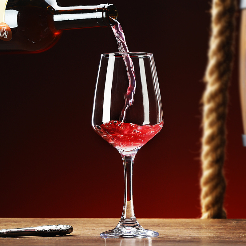 Set čaša za crveno vino – staklo, moderni minimalistički stil, kapacitet 201–300 ml, 2 komada