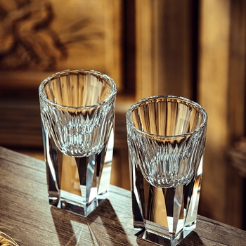 Set čaša za alkohol od kristala, moderni minimalistički stil, 3 komada, kapacitet 1-100 ml