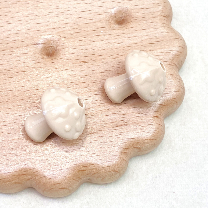 Akrilne jednofarbne male gljivice perle s ravnim otvorom, za DIY nakit, lanac za mobitel, privjesak za torbu, 15×18 mm
