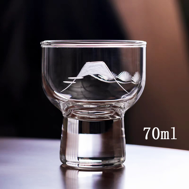 Sake čaša od stakla, ručno rezana, japanskog stila, dizajn Liu Zongli; kapacitet 1–100 ml, staklano tijelo, drvena kutija.