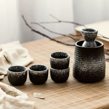 Set čaša za vino – Plastika, kapacitet 1000 ml i više, jednostavan stil