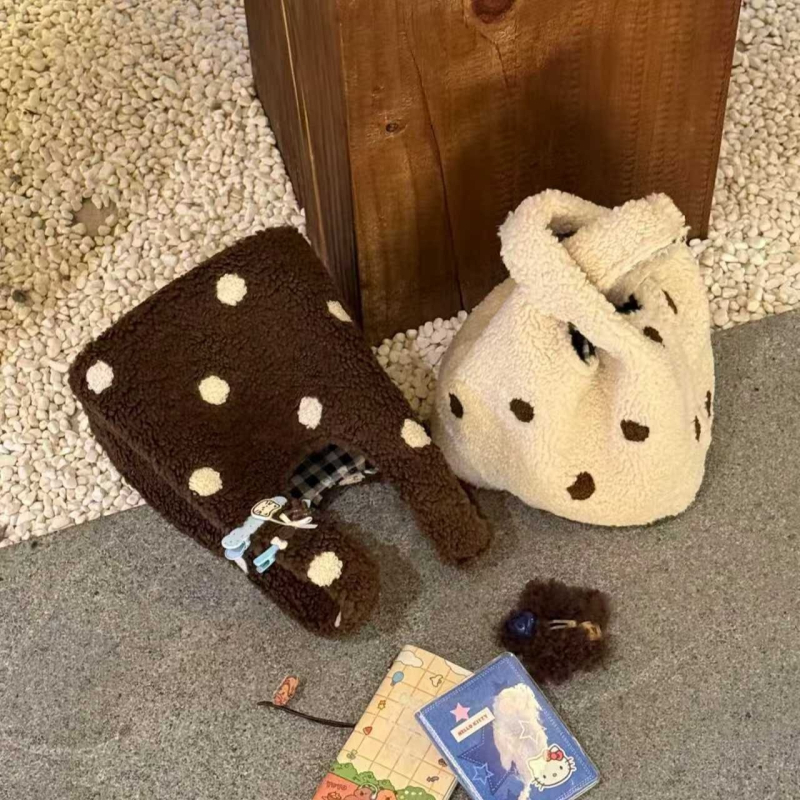 Casual pliš torba, kutija-oblik, otvoreni gornji dio, poliester podstava, jesen 2025 izdanje