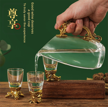 Jun Rui Set od 12 čaša vina s dozatorom - kristalno staklo, kineski stil, luksuzni retro