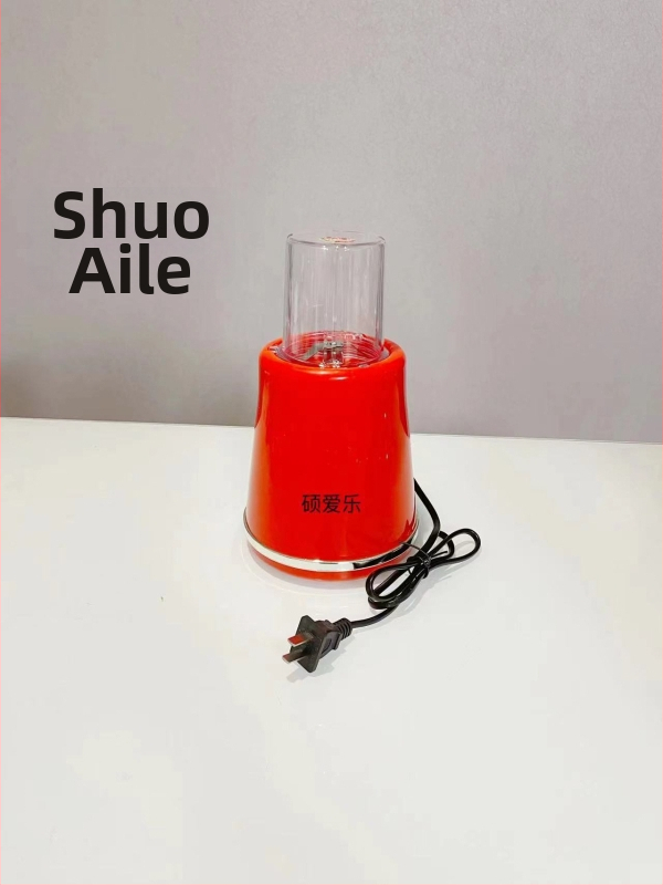 Odšťavovač – mini prenosný domáci prístroj na ovocie a šťavy, kapacita pod 1 l, napätie ≤36 V, rýchlosť motora ≤10 000 rpm, miešacia čepeľ: 1, dvojité miešacie čepele, mechanické ovládanie