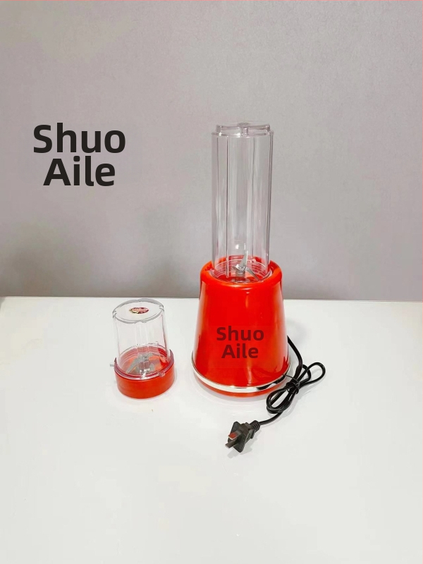 Odšťavovač – mini prenosný domáci prístroj na ovocie a šťavy, kapacita pod 1 l, napätie ≤36 V, rýchlosť motora ≤10 000 rpm, miešacia čepeľ: 1, dvojité miešacie čepele, mechanické ovládanie