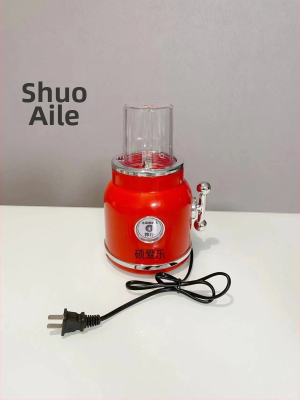 Odšťavovač – mini prenosný domáci prístroj na ovocie a šťavy, kapacita pod 1 l, napätie ≤36 V, rýchlosť motora ≤10 000 rpm, miešacia čepeľ: 1, dvojité miešacie čepele, mechanické ovládanie