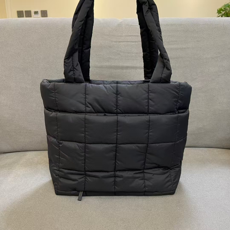 Crossbody Tote torba od pliša, gradski minimalistički stil, horizontalni kvadratni oblik, zatvarač, podstava od pamuka