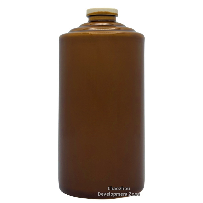 Linda sticlă ceramică pentru băuturi alcoolice, în stil Maotai, gură cu trei inele, imprimare de logo disponibilă, design minimalist modern