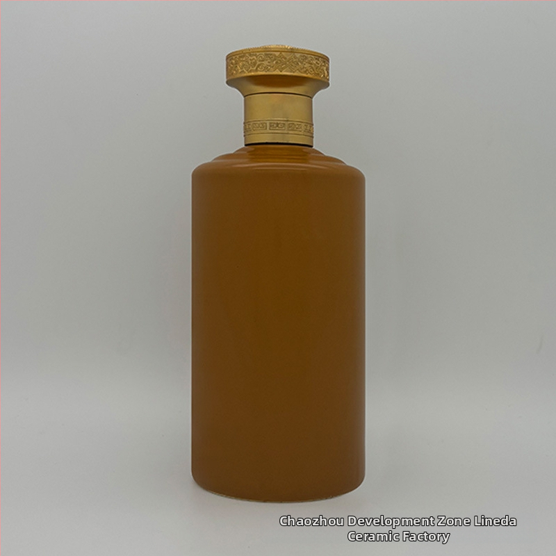 Linda sticlă ceramică pentru băuturi alcoolice, în stil Maotai, gură cu trei inele, imprimare de logo disponibilă, design minimalist modern