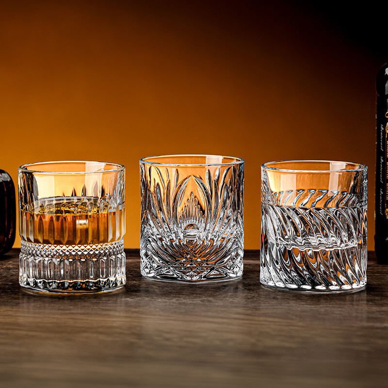 Set čaša za whiskey – prozirno staklo, kapacitet 101–200 ml, 2 komada, papirnata kutija
