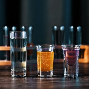 Set de pahare pentru băuturi spirtoase — sticlă sodă-limă, peste 10 bucăți, Stil Chinez Nou