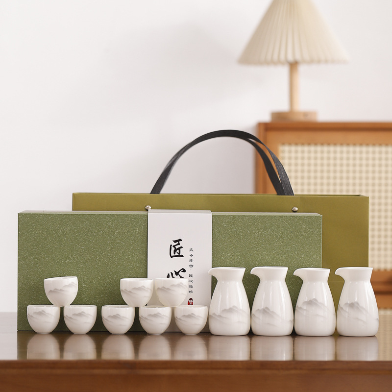 Porcelanski set za piće s modernim minimalističkim dizajnom; mogućnost tiskanja logotipa; lansiranje 2023.; vrhunska kvaliteta.