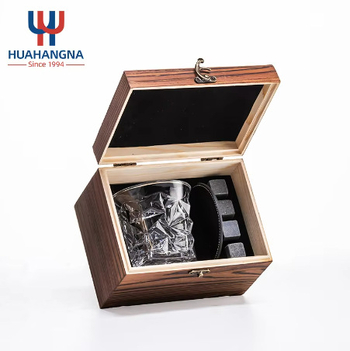 Whisky kövek készlet — üveg, klasszikus stílus, ajándék doboz, márka HUAHANGNA, Bemutatva 2024-ben