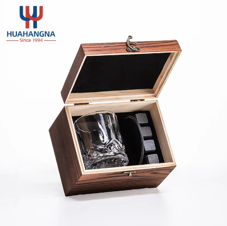 Whisky kövek készlet — üveg, klasszikus stílus, ajándék doboz, márka HUAHANGNA, Bemutatva 2024-ben