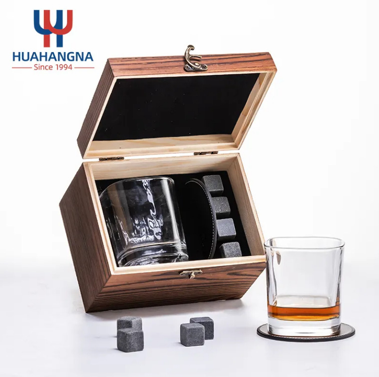 Whisky kövek készlet — üveg, klasszikus stílus, ajándék doboz, márka HUAHANGNA, Bemutatva 2024-ben