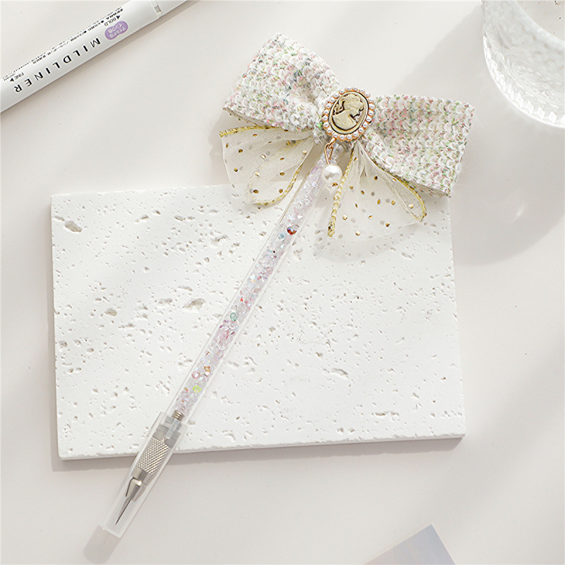 Cuțit de gravură cu motiv de fluture, pentru meșteșuguri – lamă din oțel inoxidabil; Număr de produs d24111213; Nu este importat; Cadou personal; Cadou pentru casa nouă