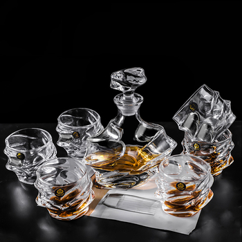 Set čaša za whisky u europskom stilu od debelog kristalnog stakla, luksuzni zatvoreni dizajn boce, kućna uporaba