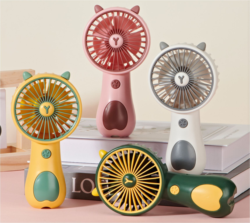 Mini USB stolni ventilator s noćnim svjetlom, 5 lopatica, 3 brzine, podesivi kut, ugrađena baterija