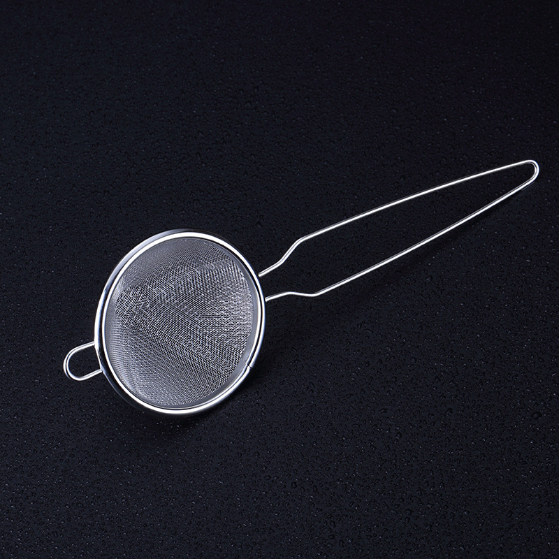 BARSOUL Háromszögletű Kétszintes Koktél Szűrő Finom Hálóval és Jégkanállal, 304 Rozsdamentes Acélból, Modern Minimalista Stílus