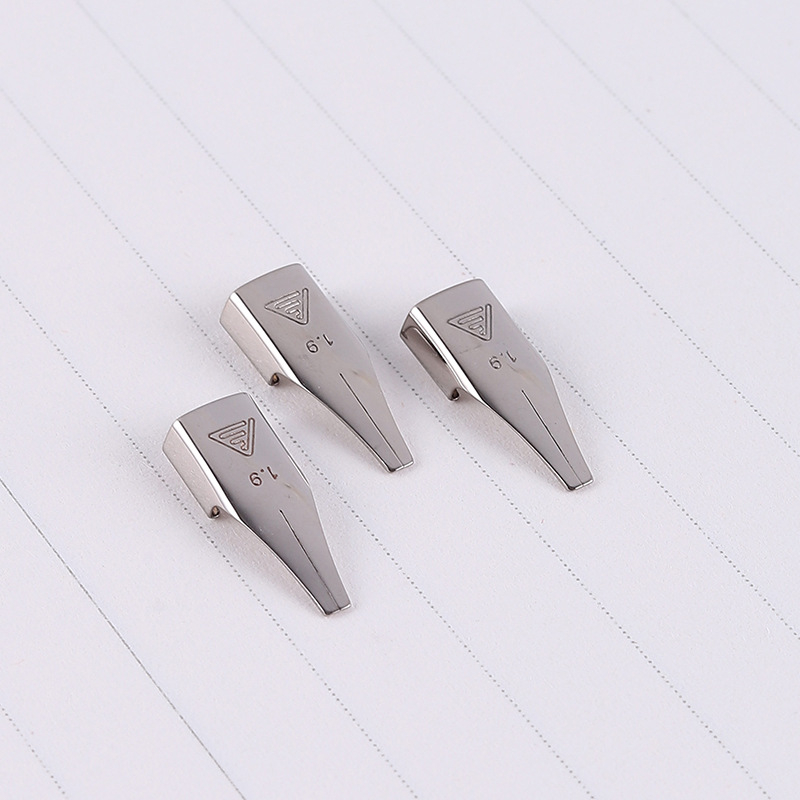 Metalni nib za pisanje za zamjenu — rezervni nib, pakirano na veliko