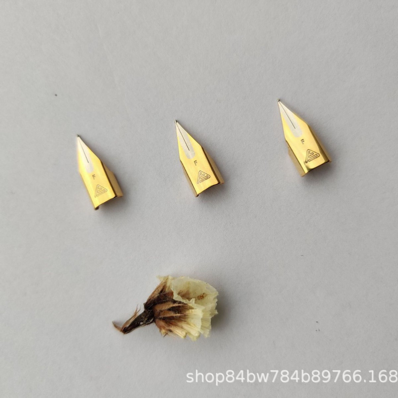 Metalni nib za pisanje za zamjenu — rezervni nib, pakirano na veliko