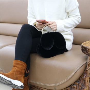 Geantă din blană de iepure artificială, cu urechi de iepure, formă ovală, închidere cu clips, căptușeală din piele sintetică, buzunar pentru telefon