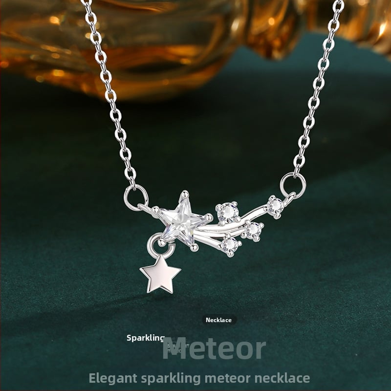 Ogrlica Meteor Shower za žene s hvijezdanim privjeskom na lančiću ključne kosti, elegantna i svestrana