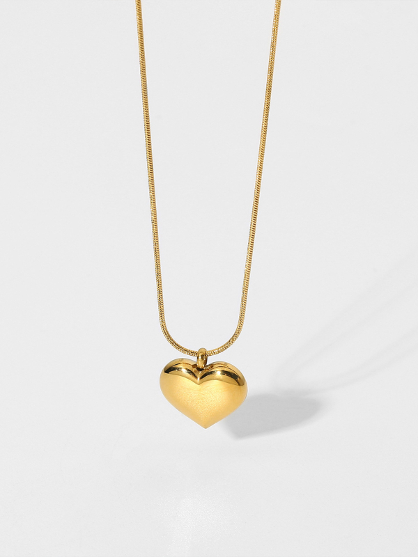 Colier cu pandantiv inimă din oțel de titan, lanț șarpe electroplacat